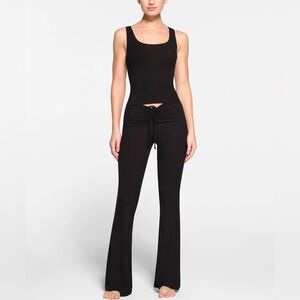 Skims Women's Ruched Pants - Onyx- Straight-leg Pants